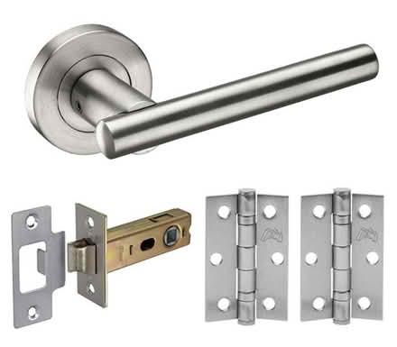 Photo of Door hinges (internal) (Eastcote Village HA5) #1