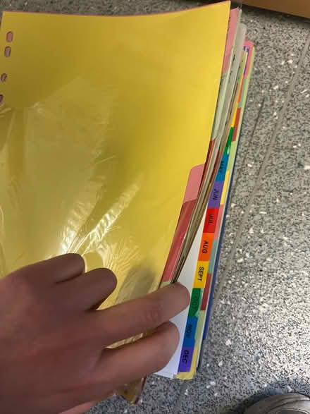 Photo of free Lever folder file and dividers (GL15) #4