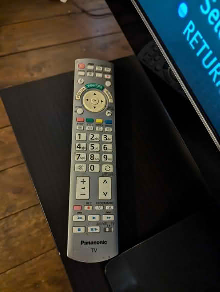 Photo of free 43" Panasonic television (Westcliff, SS0) #2