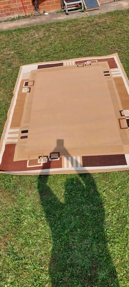Photo of free Large Rug (Polstead CO6) #1