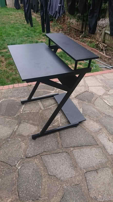 Photo of free Computer desk (Orpington BR5) #1