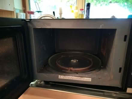 Photo of free microwave (Burleigh GL5) #1