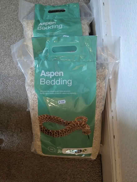 Photo of free Aspen Bedding (EN5) #1