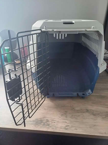 Photo of free Cat carrier (SE9) #2