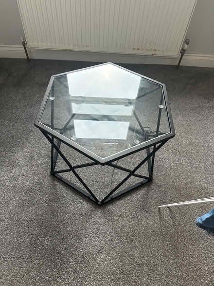 Photo of free Coffee table (SW16) #1