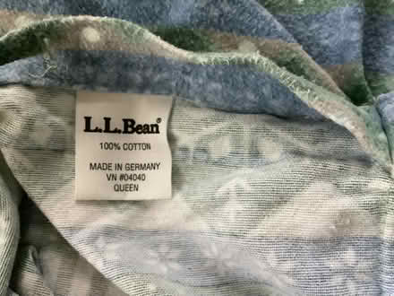Photo of free L L Bean Duvet Cover King Size (Malvern Wells WR14) #2