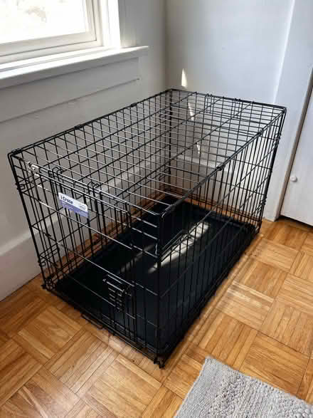 Photo of free Dog Crate 30”L x 19”W x 21”H (Silver Lake) #3