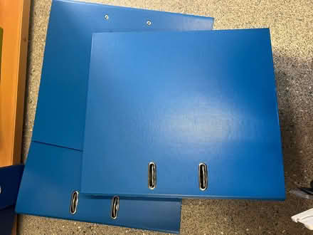 Photo of free Lever folder file and dividers (GL15) #1