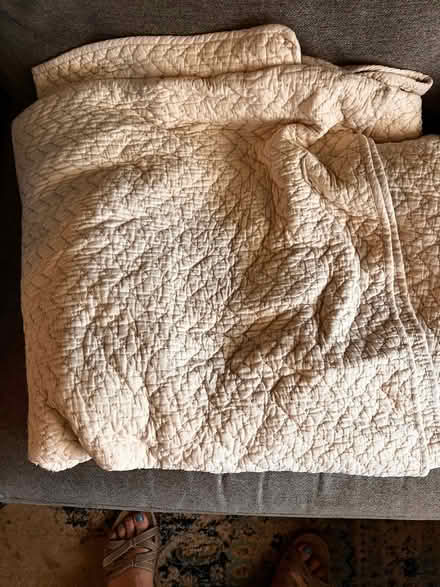 Photo of free Queen quilt and two shams (Country Club Park/Mid City) #2