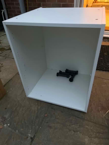 Photo of free Base unit with door and shelf (Merton OX25) #1