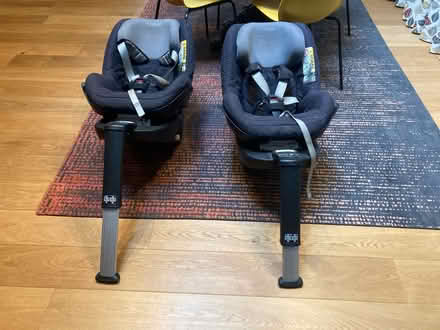 Photo of free 2 maxicosi car seats + isofix base (Shortlanesend, TR4) #2