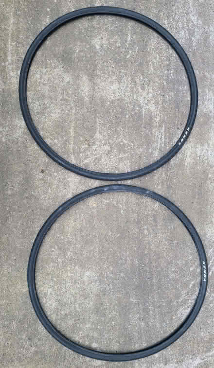 Photo of free kenda 700x25c bike tyres x 2 (Oswestry SY10) #4
