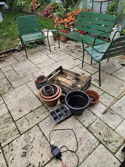 Photo of free Plant pots (Camberwell) #1