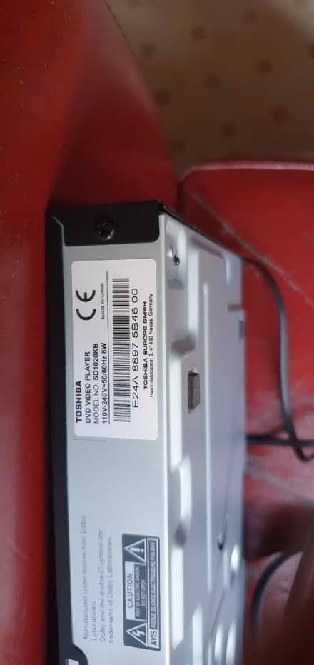 Photo of free Panasonic TV and Toshiba DVD player (SL6 Furze Platt Maidenhead) #4