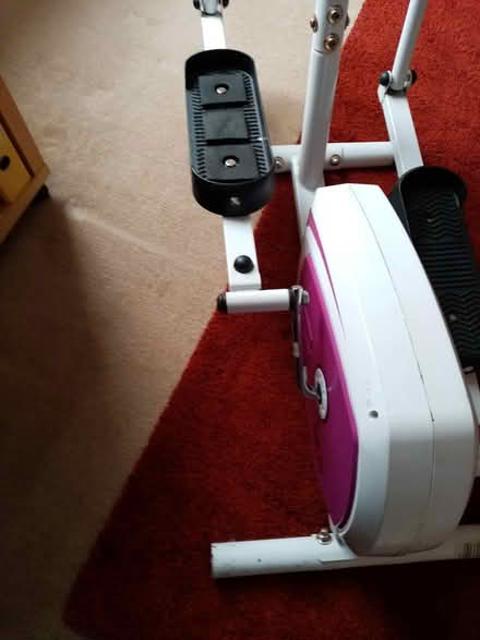 Photo of free WER Cross Trainer (Dewsbury WF12) #1