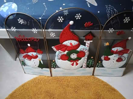 Photo of free Christmas themed fire guard (Woolton, L25) #1