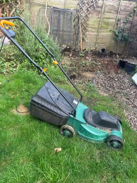 Photo of free Electric lawnmower (Wollaton NG8) #2