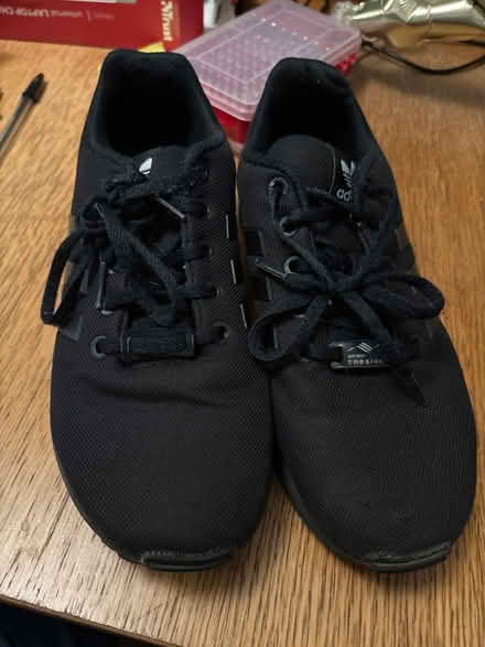 Photo of free Adidas torsion trainers uk 5 (SK8) #1