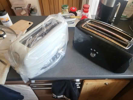 Photo of free 2 Toasters (Brough HU15) #1