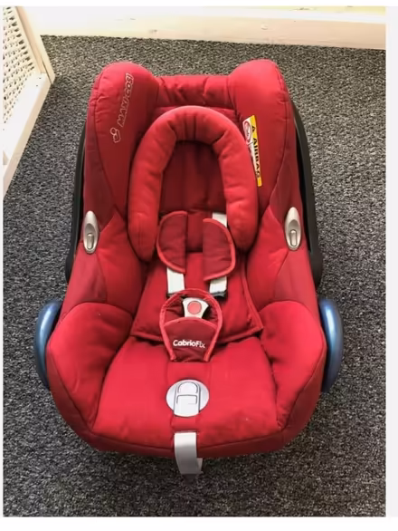 Photo of free Car seat maxi cosi (SW15, SW17) #1