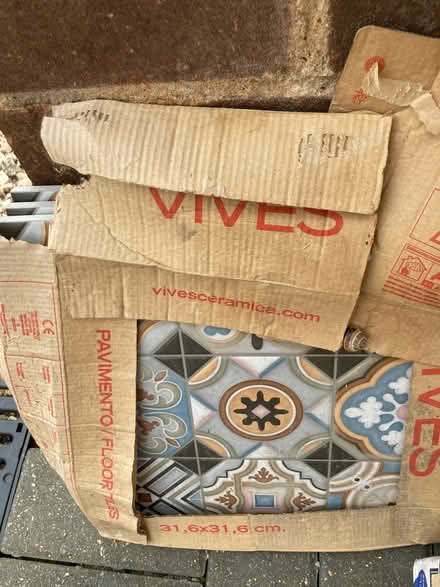 Photo of free 3 decorative floor tiles style (RUshden NN10) #1