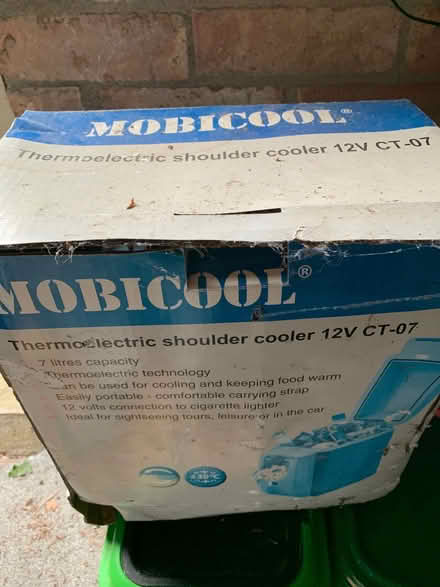 Photo of free Small Car cool box (DA13) #4