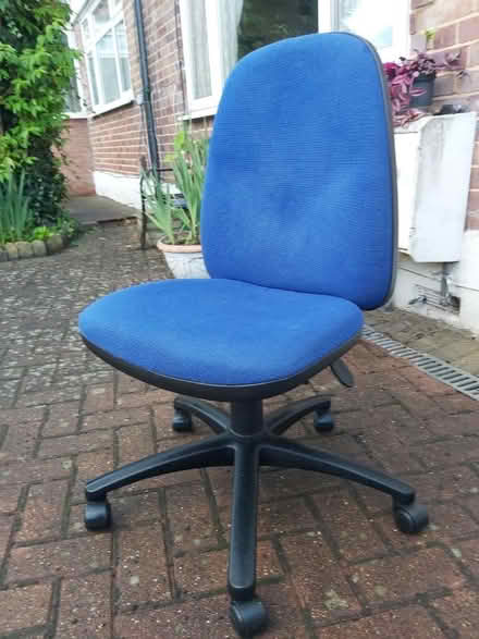 Photo of free Computer chair (Near Kingsbury) #1