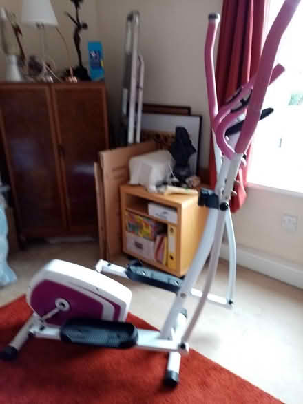 Photo of free WER Cross Trainer (Dewsbury WF12) #3