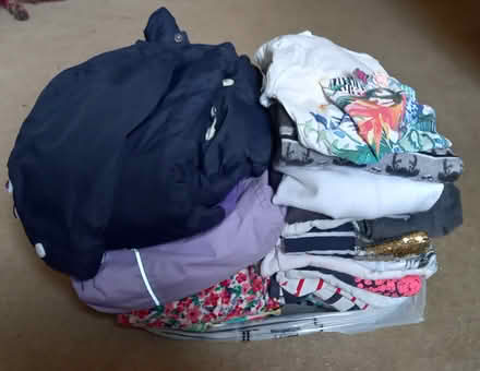 Photo of free Girls clothes size 9-10 (Twickenham (St Margarets) TW1) #1