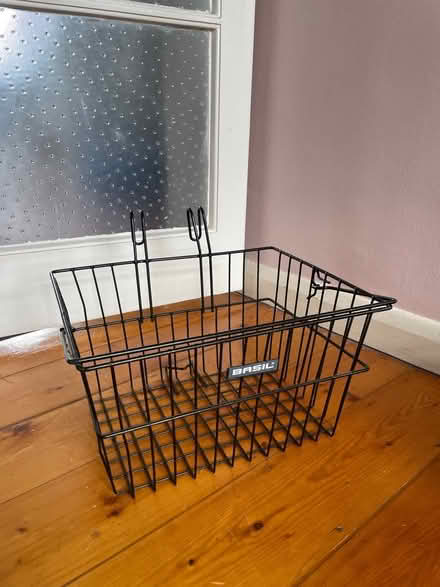 Photo of free bicycle basket (Lee SE12) #1