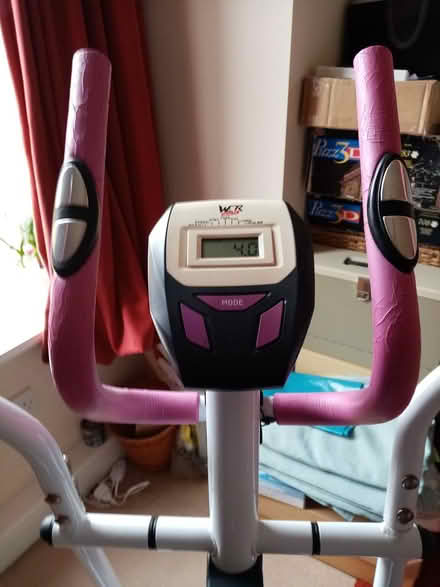 Photo of free WER Cross Trainer (Dewsbury WF12) #2