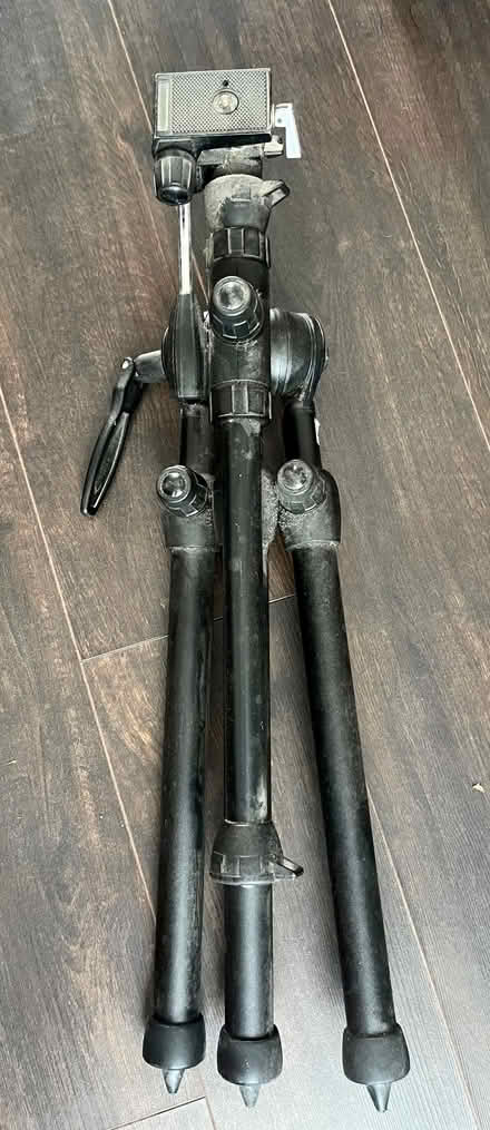 Photo of free Tripod (Southend-on-sea SS1) #1