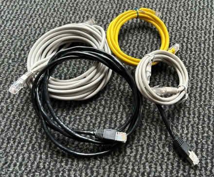 Photo of free Bag of various computer-related cables (Stroud GL10) #3