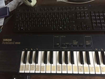 Photo of free Yamaha Portasound PS-110 keyboard (Littleover DE23) #1