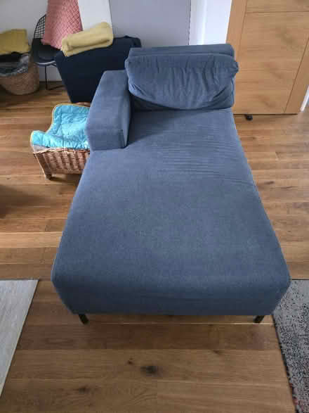 Photo of free Small Blue Chaise (Twickenham) #1