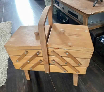 Photo of free Sewing box and contents (Southend-on-sea SS1) #1