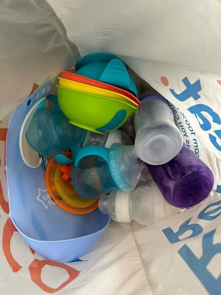 Photo of free Bottles and weaning items (KT1 Kingston) #1