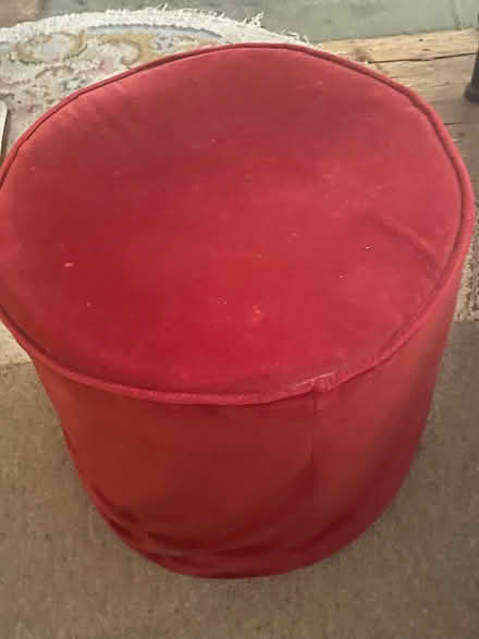 Photo of free Stool (CT3) #1