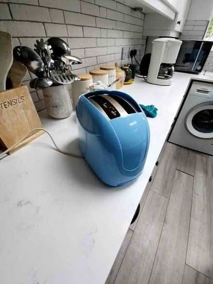 Photo of free Toaster (Ashton upon Mersey M33) #3