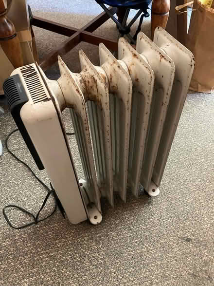 Photo of free Portable electric heater (Piedmont) #2