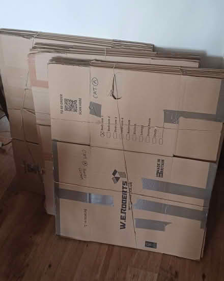 Photo of free Pack of 5 large cardboard moving boxes (Stepney E1) #2
