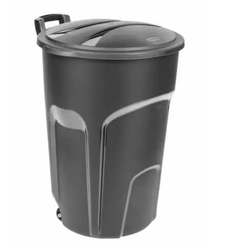 Photo of Lid for 121L Rubbermaid Garbage can (Westboro) #1