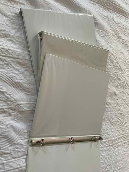 Photo of free 3 ring binders (Capitol Hill 20003) #1