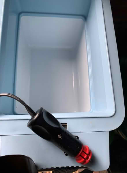 Photo of free Small Car cool box (DA13) #3