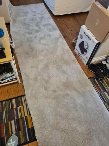 Photo of free Silver/Grey Carpet offcut (B71) #1