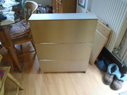 Photo of free Bookcase (HR1) #2