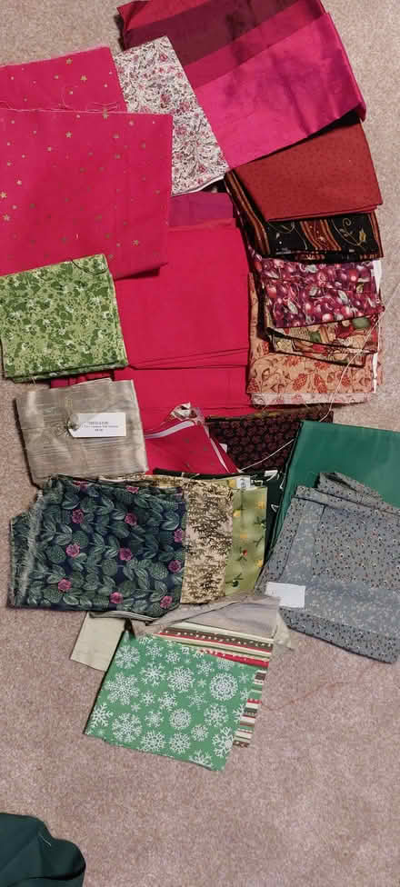 Photo of free Patchwork qrts and half meters (Gadebridge HP1) #1