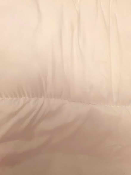 Photo of free King size duvet 13.5 tog puffy warm (Cooden TN39) #1