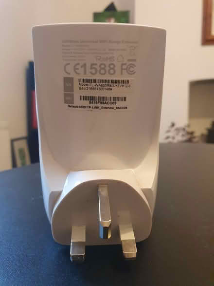 Photo of free TP LINK broadband extender (S2, Heeley) #3