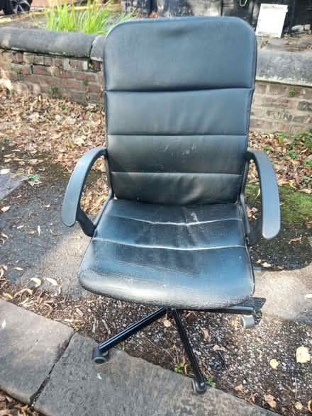 Photo of free Leather office chair (Withington M20) #1